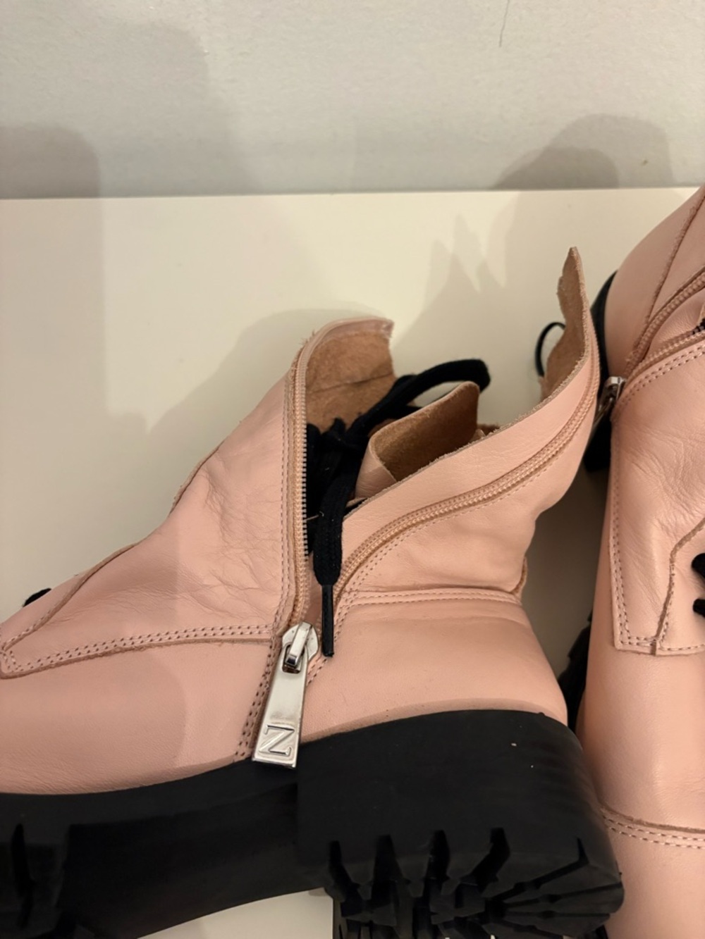 Zara Pink Leather Lace-Up Ankle Boots with Black Lug Sole - Picture 6 of 9